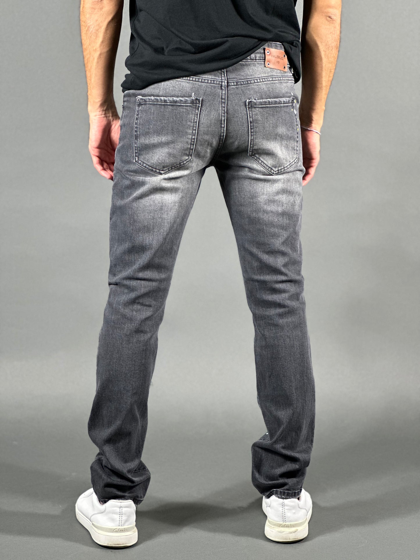 BOYFRIEND GREY