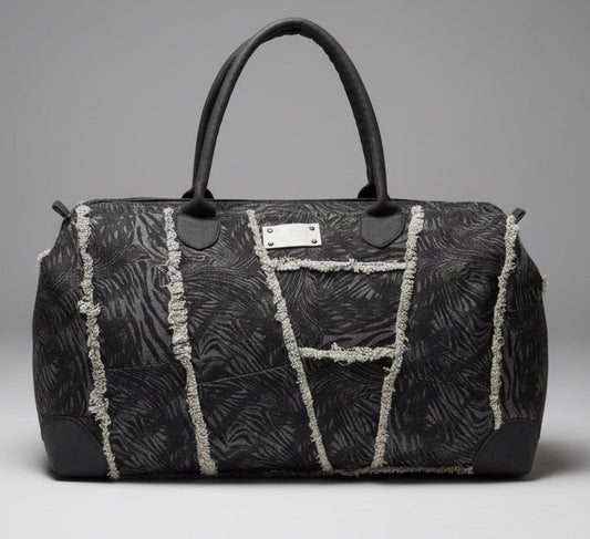 WEEKENDER BAG DARK ZEBRA